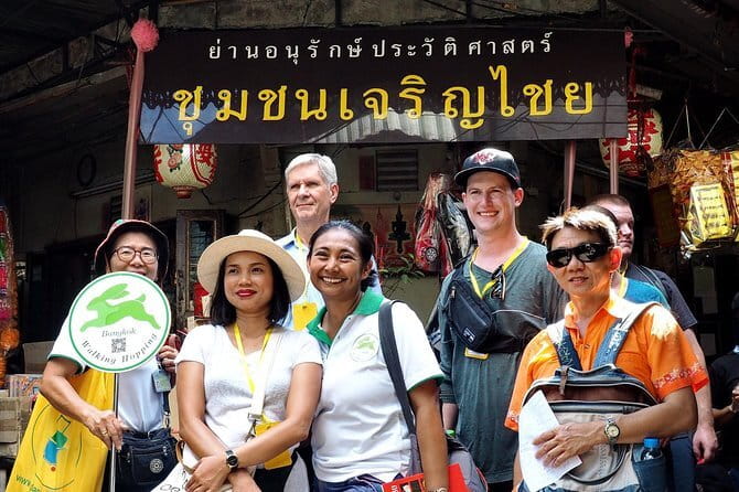 Day Trip to Bangkok Floating Market & Maeklong Railway - Practical tips to avoid the most common disappointments