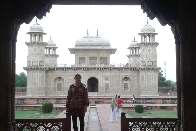 Delhi to Agra and Taj Mahal Private Day Trip by Express Train with Lunch - Why the Gatimaan Express makes Agra feel doable