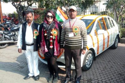 Delhi to Agra and Taj Mahal Private Day Trip by Express Train with Lunch - Door-to-door pickup and the full-day schedule (starting around 7:00 AM)