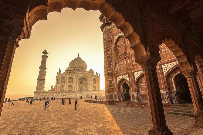 Delhi to Agra Taj Mahal Private Day Trip by Superfast Train - Taj Mahal, skip-the-line and a guide who points things out