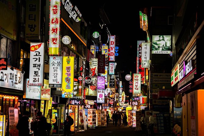 Downtown Seoul Guided Food & Market Tour with 8+ Local Tastings - Jongno Royal-Palace Park: A Breather Before the Final Bites