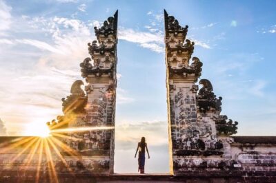 East Bali Tour: Gate of Heaven, Water Palace, Sleeping Gajah - Tirta Gangga Water Palace: fountains, koi, and the calm rhythm
