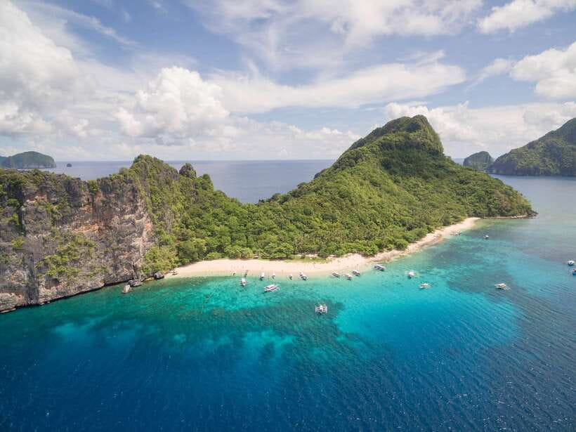 El Nido Island Hopping Tour C: Hidden Beaches & Shrine - Matinloc Shrine: a spiritual stop with real story, plus optional ways to spend your time
