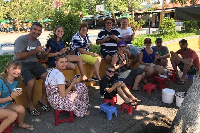 Evening Walking Food Tour, folk game and lantern boat - Folk games and the point of the fun break