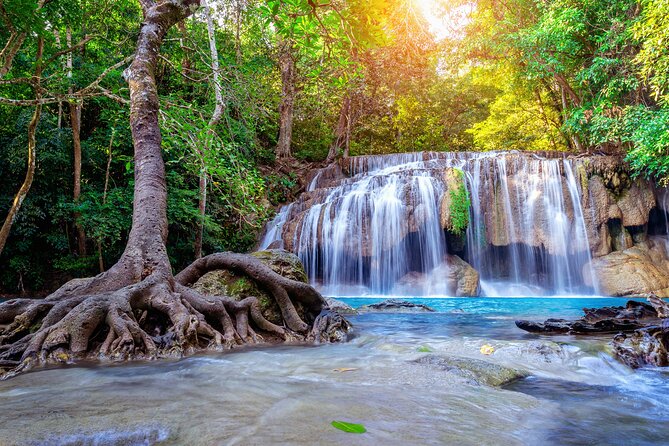 Floating and Railway Market (Optional Waterfall): Private Tour - Damnoen Saduak floating market by motorboat: what you should expect