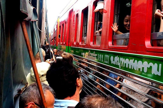 Floating & Railway Market and Coconut Farm Tour [Optional Luxury] - Damnoen Saduak Floating Market by Boat: Canal Life and Real Crowds