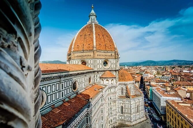 Florence Duomo Cathedral with Host & Audio Guide (Interior Only) - What You Actually Get Inside the Duomo (Santa Maria del Fiore)