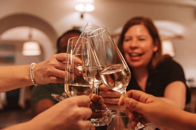 Florence Food & Wine Tour: Tuscan Tastings with Local Guide - Tuscan food and wine in Florence, minus the noise