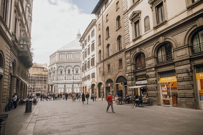 Florence in a Day: Michelangelo's David, Uffizi and Guided City Walking Tour - Guides make or break it: Stefano, Elena, Greta, and the rest