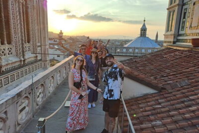 Florence Skip-the-Line Duomo Tour with Guide & Brunelleschi Dome - Meeting at Via dei Cimatori: check-in, bathrooms, and ready-to-go energy