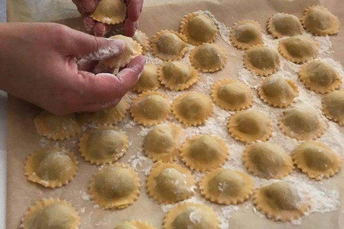 Florence Small-Group Pasta Class with Seasonal Ingredients - Allergies, dietary limits, and who should book