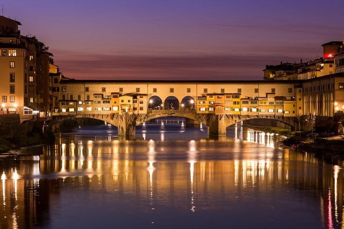 Florence Vintage Bike Tour–guided, small group or private option - Santo Spirito and the Oltrarno feel: a different side of Florence