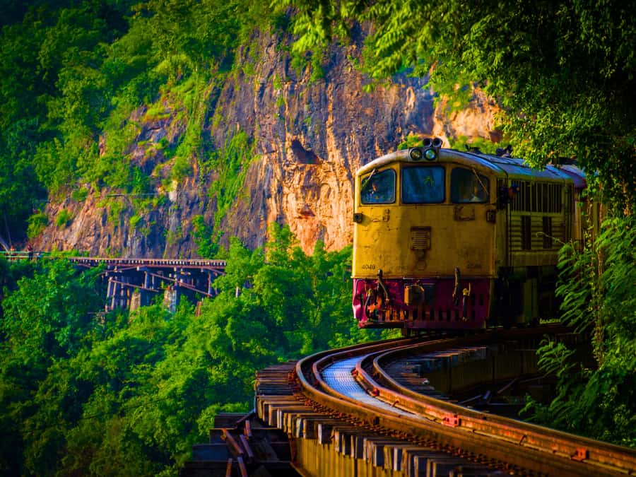 From Bangkok: Death Railway & Hellfire Pass Tour with Lunch - The Hellfire Pass walking trail: views you’ll remember, and why