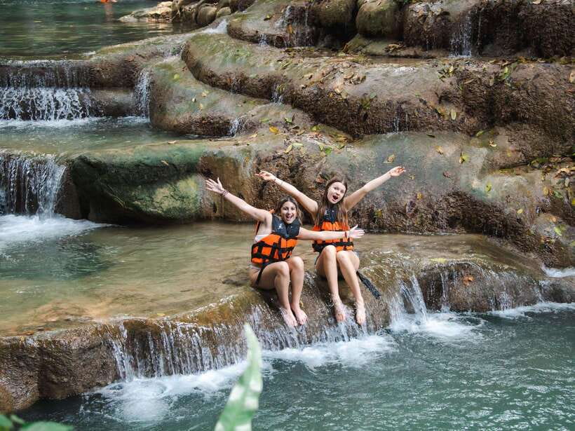 From Bangkok: Erawan Park & Kanchanaburi Small-Group Tour - Quick highlights