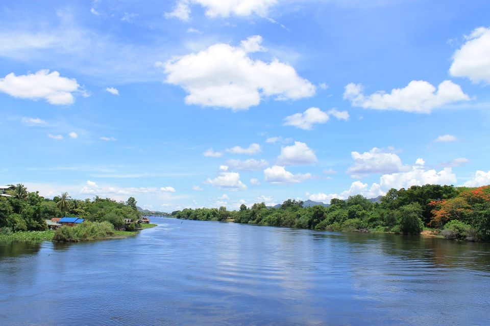 From Bangkok: Historical Day Tour to River Kwai - Getting out of Bangkok: the 6 AM start and the 3-hour one-way grind