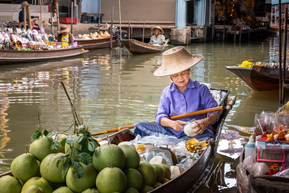 From Bangkok: Railway & Damnoen Saduak Floating Market Tour - Price and value: what $43 gets you (and what it doesn’t)