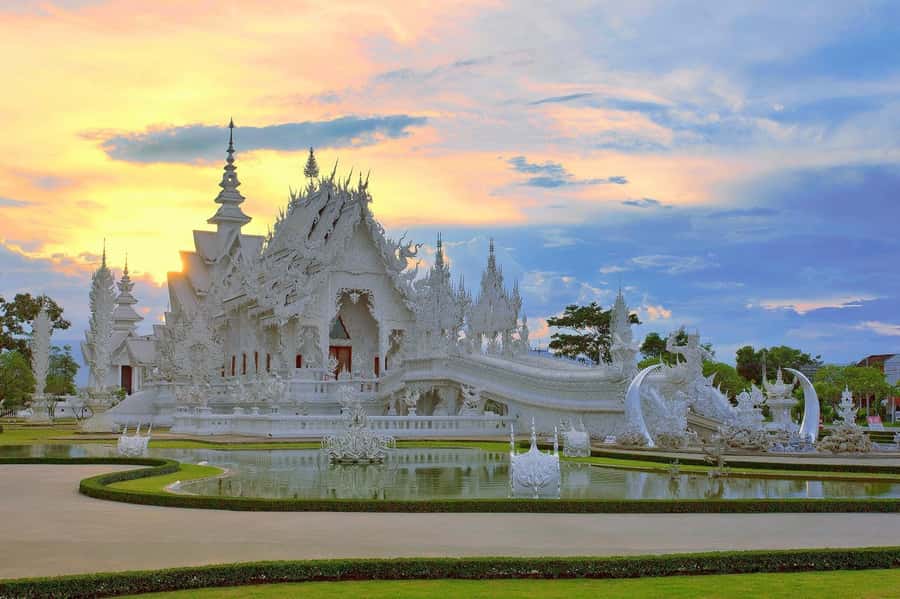 From Chiang Mai: Chiang Rai Temples and Golden Triangle Tour - Mae Kachan Hot Spring: the pause that makes the whole day easier