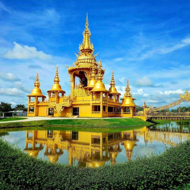 From Chiang Mai: Chiang Rai's Temples Exploration Day Trip - Wat Rong Khun (White Temple): mirrors, pond reflections, and a built-in photo pause