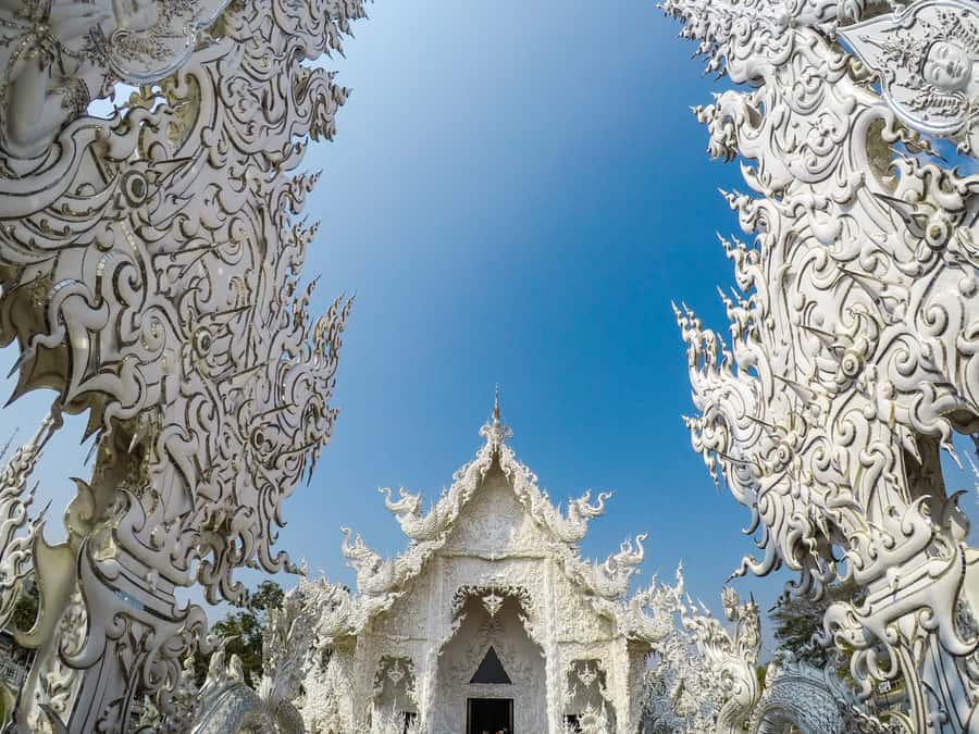 From Chiang Mai: White Temple & Golden Triangle Day Trip - Mirror-white Wat Rong Khun: why this temple feels different