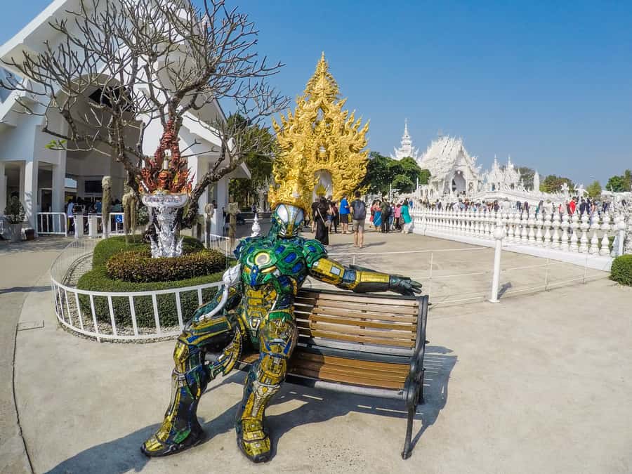 From Chiang Mai: White Temple & Golden Triangle Day Trip - Baan Mai Nai Suan lunch: included food that doesn’t feel like filler