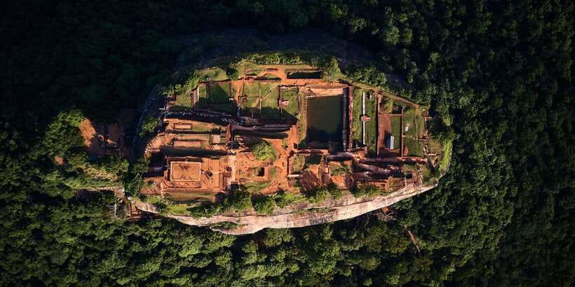 From Colombo: Sigiriya and Dambulla Day Trip with Safari - Jeep Safari Option: Wildlife Viewing in a National Park Setting