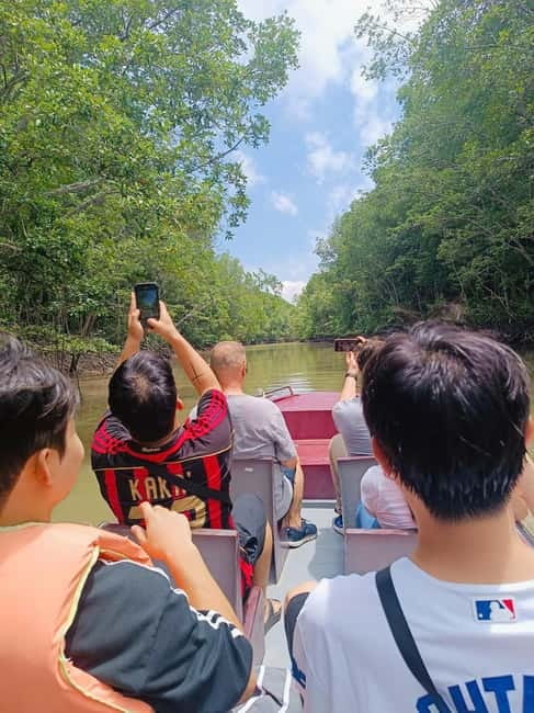 From Ho Chi Minh City: Can Gio Mangrove & Monkey Island Trek - Chợ hải sản Cần Giờ: seafood market shopping that feels local, not staged