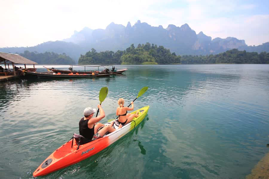 From Khao Lak/Khao Sok: Cheow Lan Lake and Emerald Pool Tour - Thai lunch with 270-degree lake views: where the day actually slows down