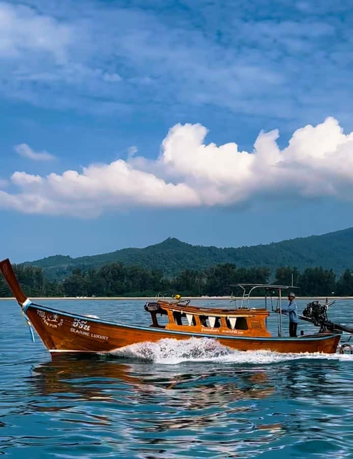 From Krabi : Private Luxury Longtail Boat - The beach picnic: fruit, coconut, juice, and a laid-back pace