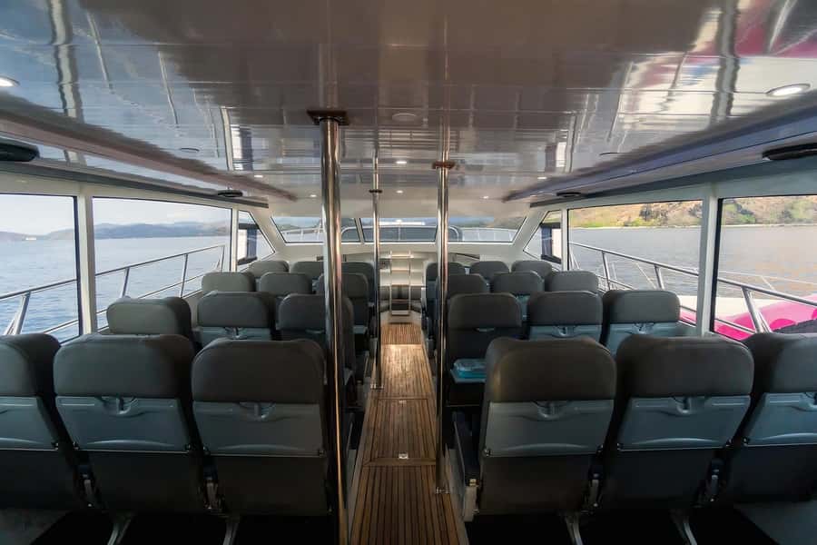 From Labuan Bajo: Komodo Island Day Tour with Snorkeling - The early pickup and boat ride: where the day starts to matter