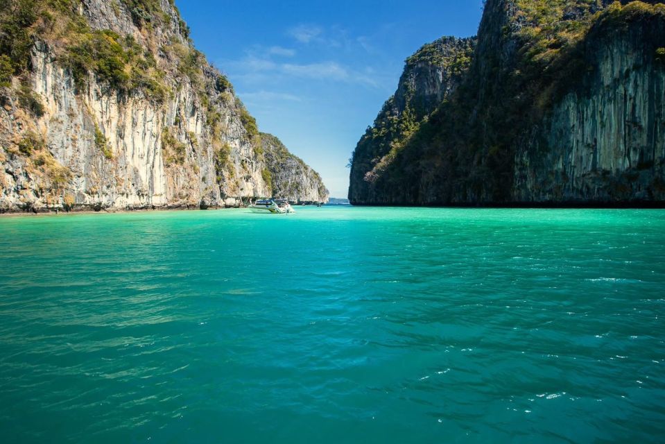 From Phi Phi: Half-Day Longtail Boat Tour with Snorkeling - Loh Samah Bay: the viewpoint break before Maya Bay