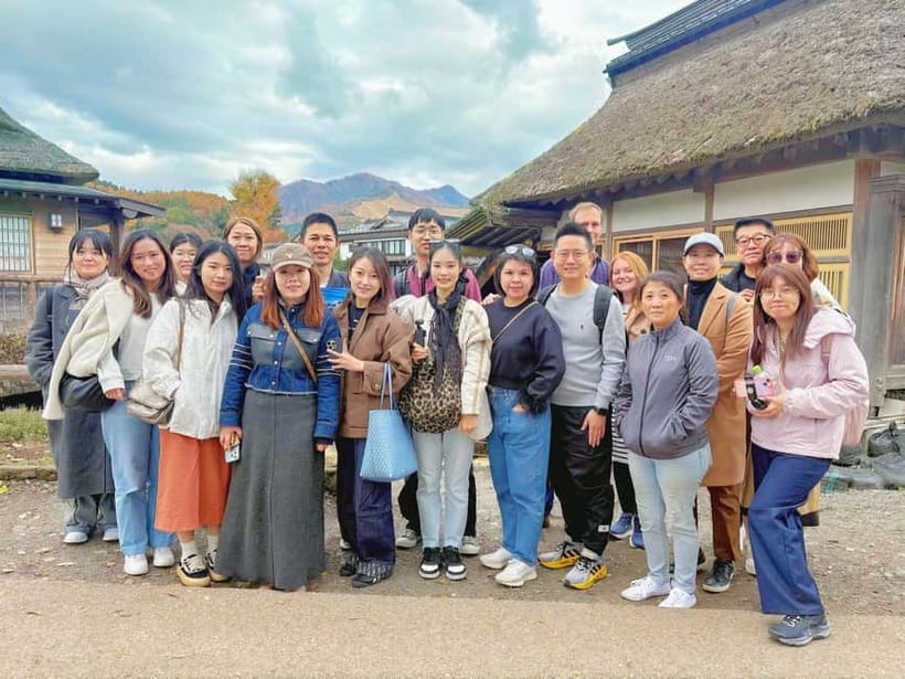From Tokyo: Mt Fuji, Arakurayama and Kawaguchi Lake Day Trip - Hikari-san’s storytelling is the difference-maker