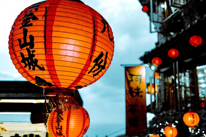 Full-Day Private Northern Taiwan Tour from Taipei with Pickup - How the guide changes the whole day (photo spots, pacing, and local instincts)