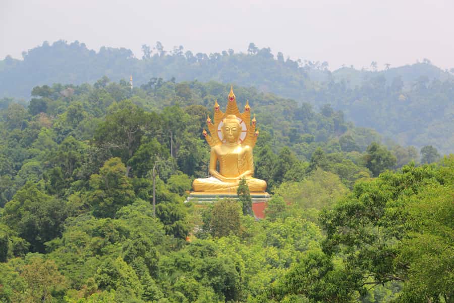 Full-Day Temple Tour Including Dragon Cave from Khao Lak - Lunch at a Local Thai Restaurant: A Real Meal, Not a Token Sandwich