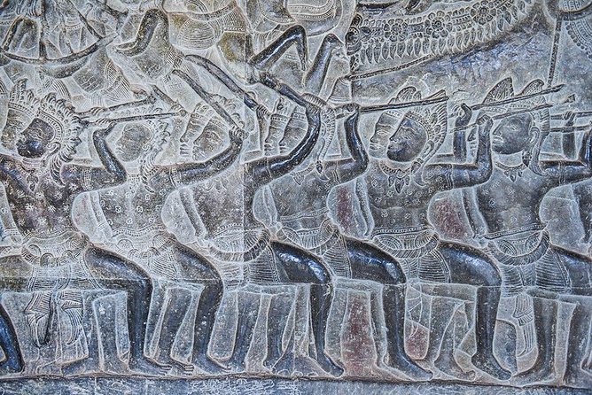 Full-Day Temples of Angkor Small Group Tour - Small-group size (up to 15) and why it matters at Angkor