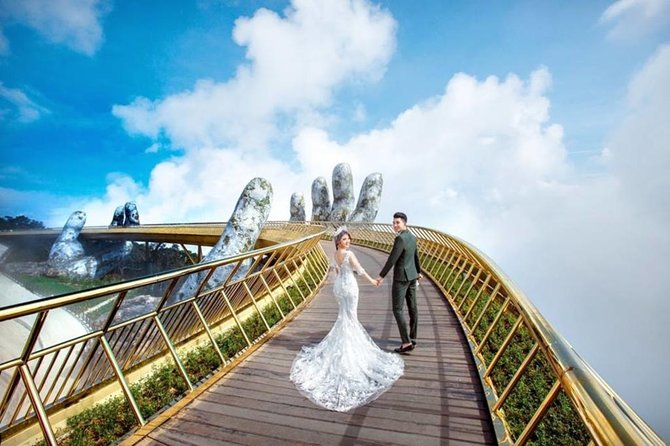 Golden Bridge & Ba Na Hills 1 Day including buffets lunch & 2 ways Cable Car - Morning Start: Pickup, Cable Cars, and Getting Your Bearings