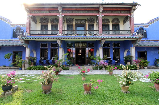 Guided Tour of Cheong Fatt Tze's Blue Mansion in George Town - Group size and timing: the practical stuff that changes your experience