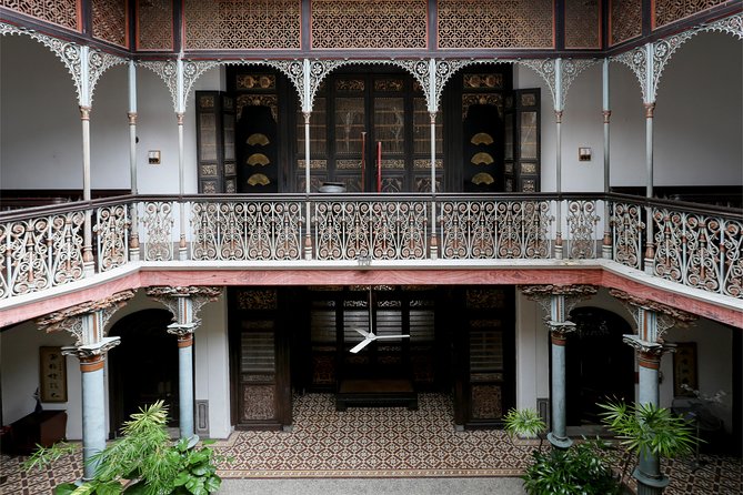 Guided Tour of Cheong Fatt Tze's Blue Mansion in George Town - Courtyards, rooms, and that Chinese-Western architectural mix