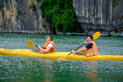Ha Long Bay Cruise Day Tour-Cave, Kayaking,Ti top island & Lunch - Getting From Hanoi Old Quarter to Tuan Chau Marina