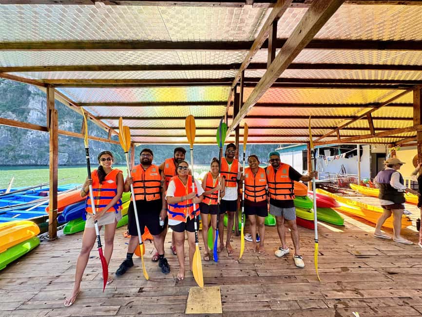 Halong Bay: Luxury Day Cruise w/ Pool, Kayak, Free Transfer - Luon Cave by kayak or bamboo boat: the gentler side of Halong Bay