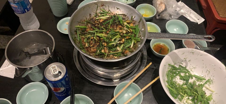 Hanoi: 7 Tastings Street Food Tour with Train Street - What the 3–4 hours really feels like on foot