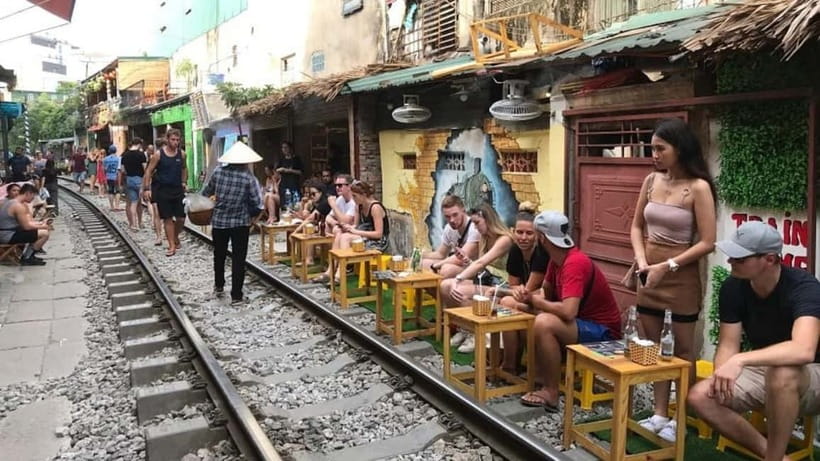 Hanoi: Guided Street Food Tour with Tastings - The First Tastings: Sweet, Sour, Salty, and Grilled Comfort