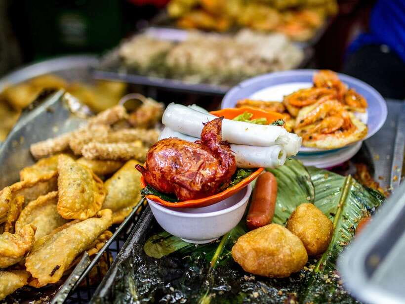 Hanoi: Guided Street Food Tour with Tastings - The Fried Sweets: Bánh Gối and Bánh Rán