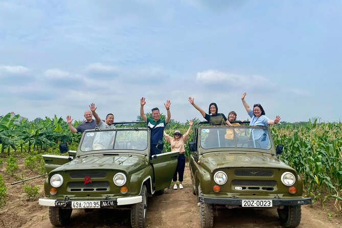 Hanoi Jeep City Highlight, Backstreet, Train Street, Countryside - Hoang Hoa Tham Bonsai Street Energy on the Way to Train Street