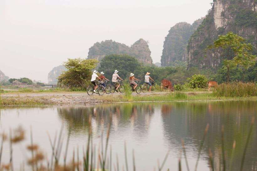 Hanoi: Ninh Binh- Hoa Lu - Trang An - Mua Cave - Best Seller - Things to watch for: heat, stair effort, and the boat timing