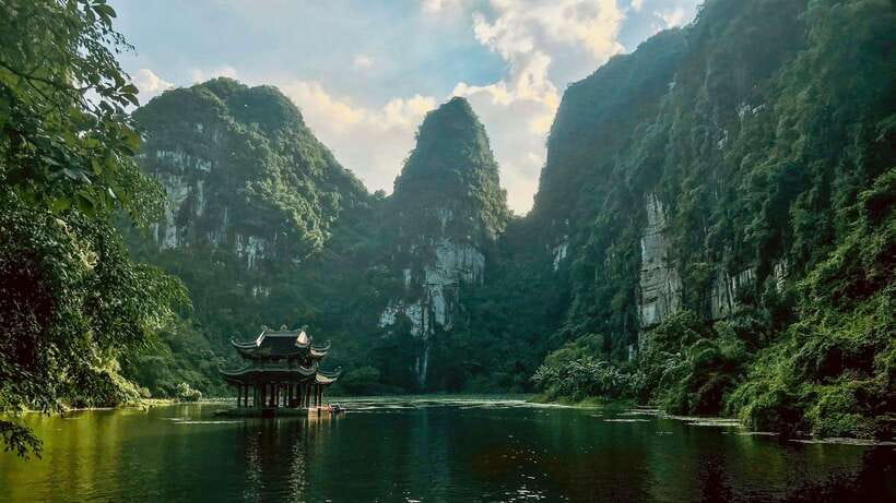Hanoi: Ninh Binh, Hoa Lu, Trang An & Mua Cave Day Trip - Key Highlights You’ll Actually Feel