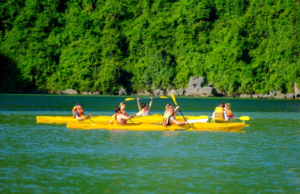 Hanoi: Roundtrip Halong Bay Islands, Caves, Kayaking & Lunch - Guide Style and Group Feel: What to Expect From People Like Ngoc and Tony