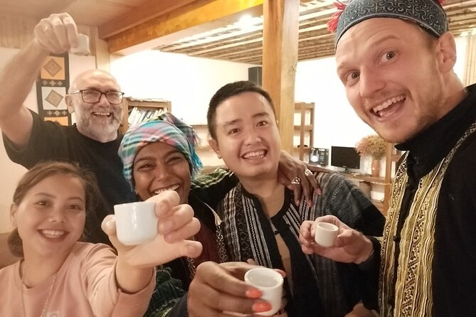Hanoi - Sapa 2 Days 1 Night Overnight At Homestay - Your local guide and what to expect from the group size