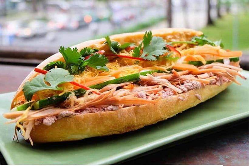 Hanoi: Street Food Tour with Train Street and Old Quarter - Beer Street Ta Hien: A Photo-Worthy Moment Without Forcing The Nightlife
