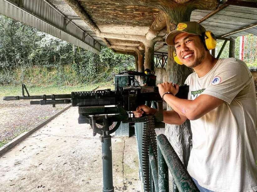 HCMC: Cu Chi Tunnels & Mekong Delta VIP Tour by Limousine - VIP Limousine Pickup: the part that changes the whole day