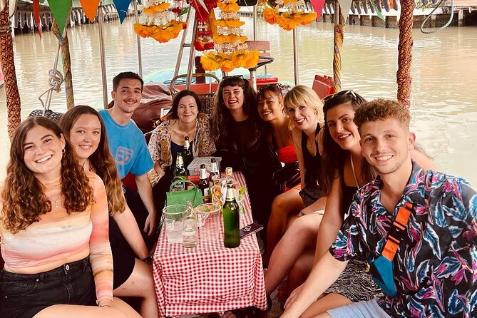 Hidden Bangkok Longtail Boat Tour to Big Buddha&Canal Life 2hrs - Meeting point reality: the alley walk, the bar landmark, and avoiding a scramble